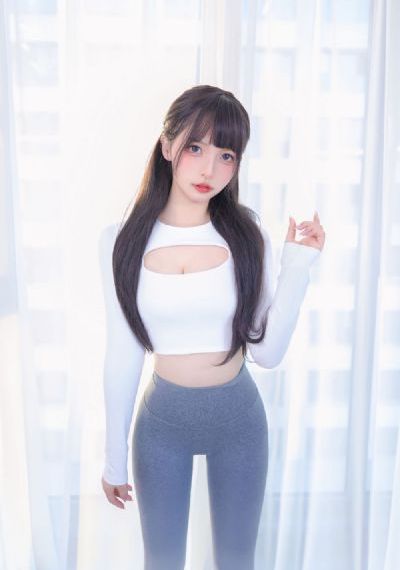 与女老板上司出差bd在线播