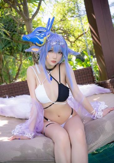 四位少妇按摩